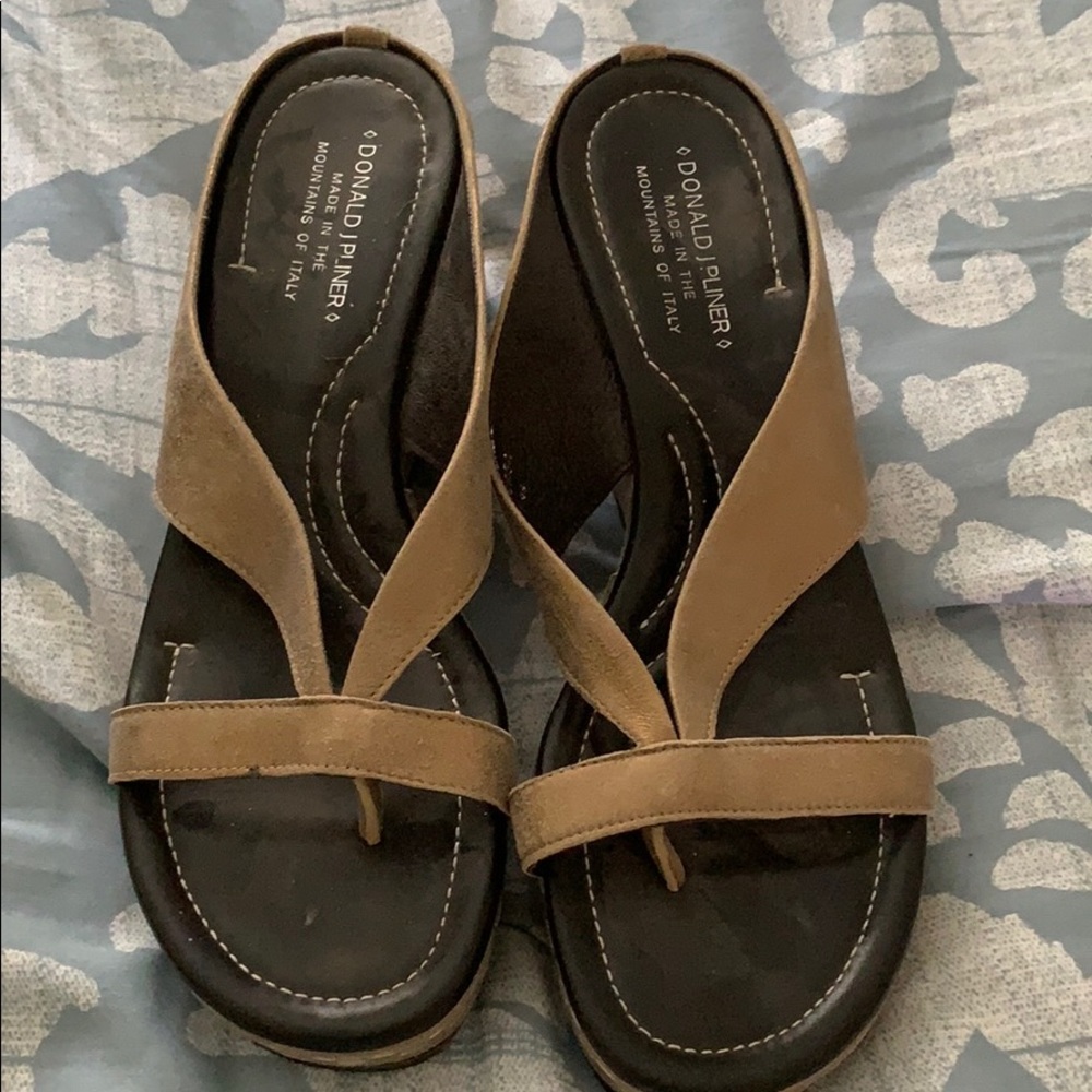 Donald J Pliner Open Toe Wedges